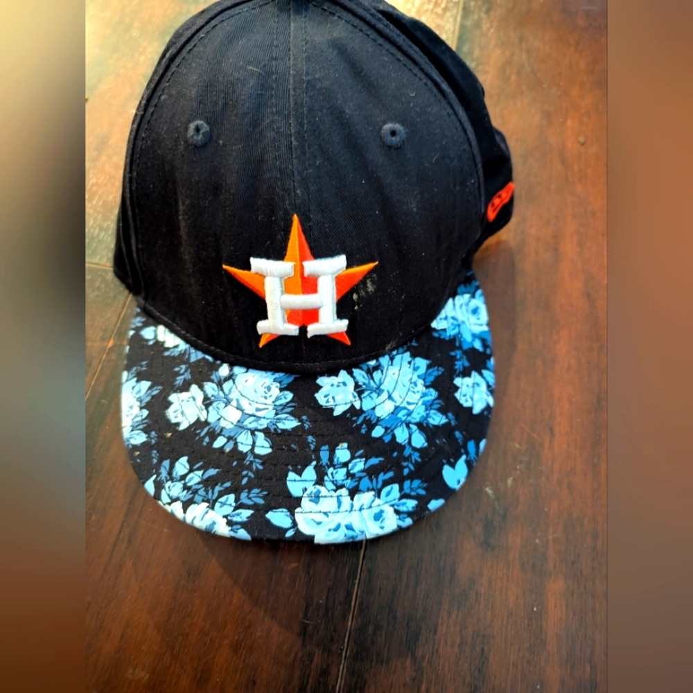 🔥$5 if bundled🔥 Houston’s Astros baseball cap Womans Vintage
